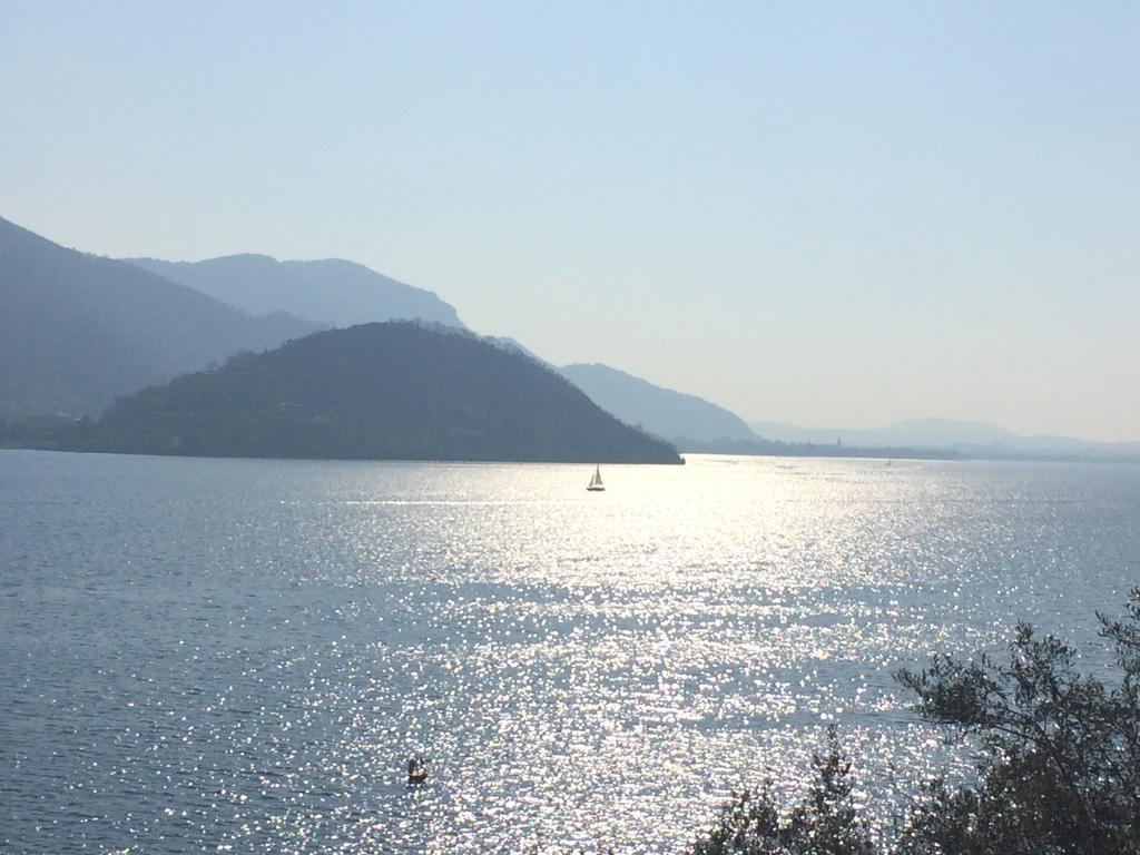 Aparthotel Castello Oldofredi Monte Isola Esterno foto