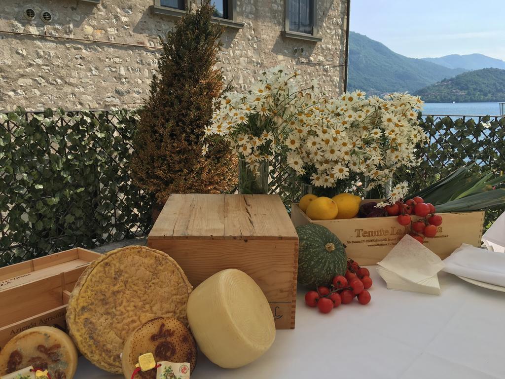 Aparthotel Castello Oldofredi Monte Isola Esterno foto